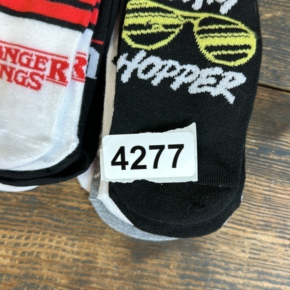 Netflix stranger things low cut socks 10 pair new 4-10 - Picture 2 of 4